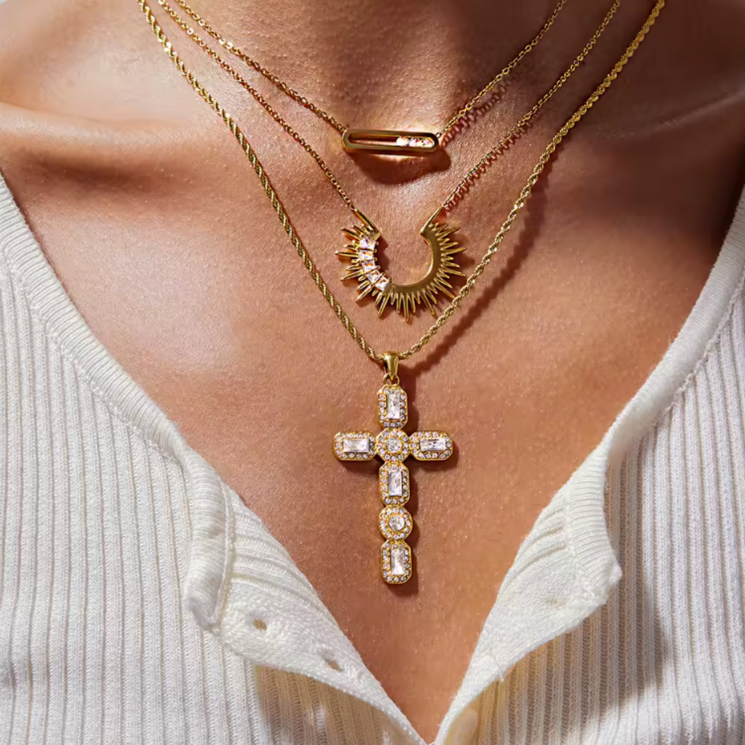 Collier Solara